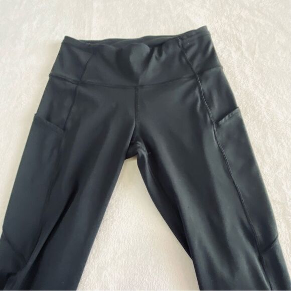 LULULEMON FAST & FREE CROP II NULUX 19” - Picture 4 of 8